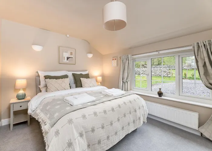 Central Malham Wellbeing Escape Hot Tub & Studio